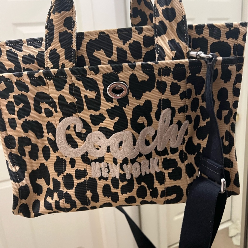 Coach leopard medium cargo tote